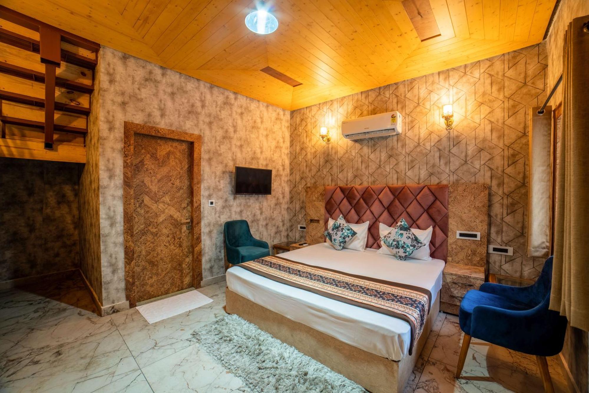 Mudras Grove Resort, Nainital Exterior foto